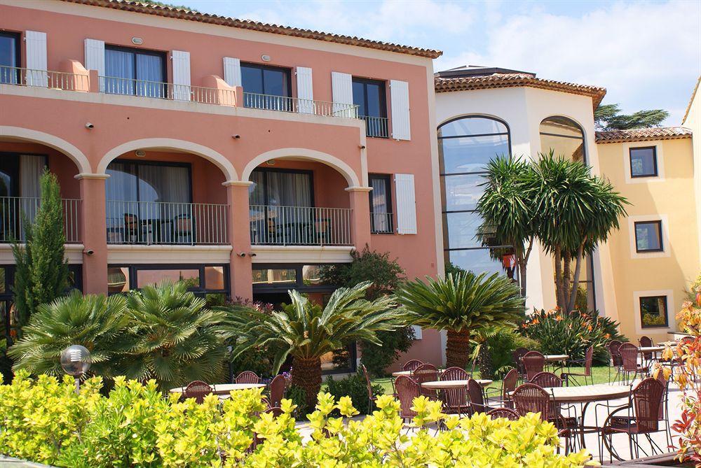Hotel Les Jardins De Сен Максим Екстериор снимка