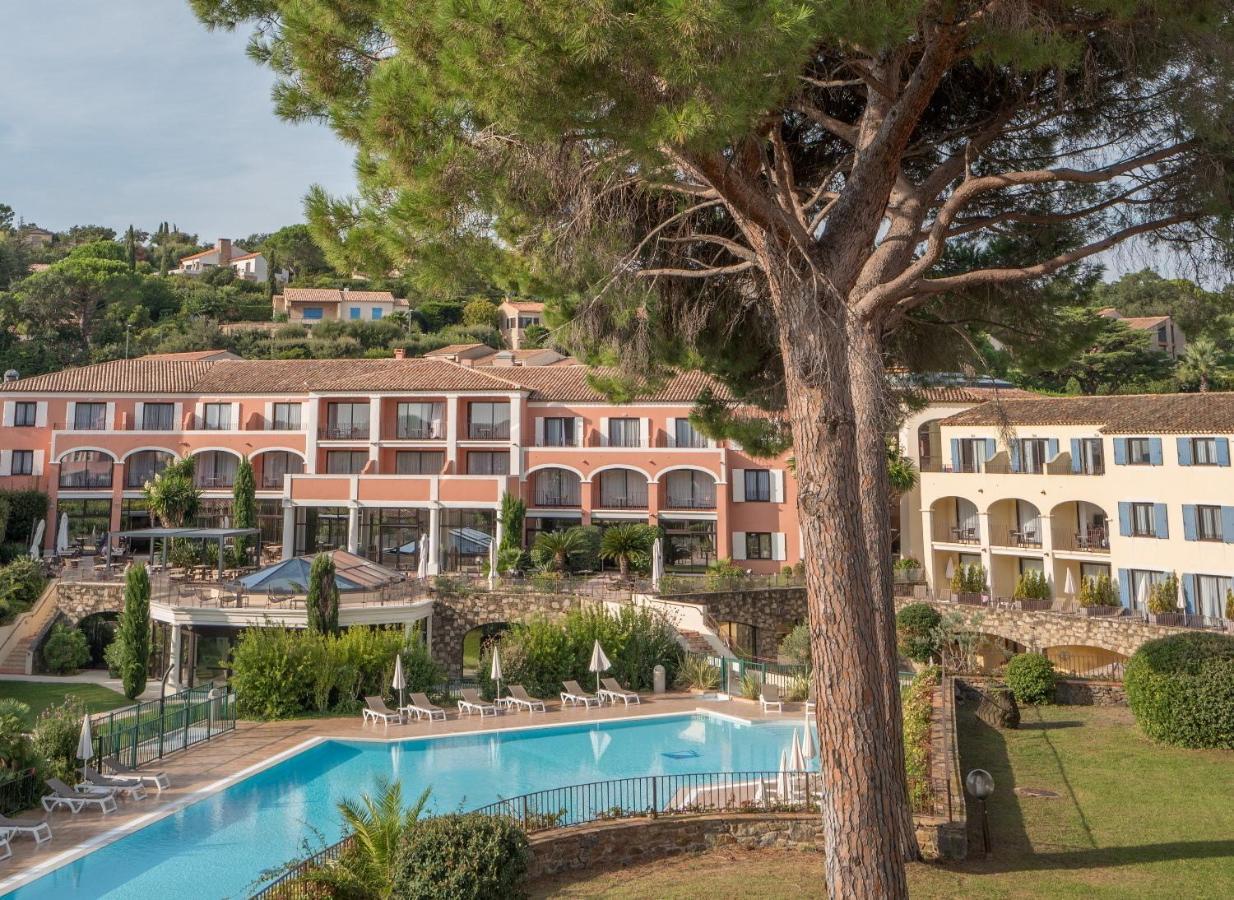 Hotel Les Jardins De Сен Максим Екстериор снимка