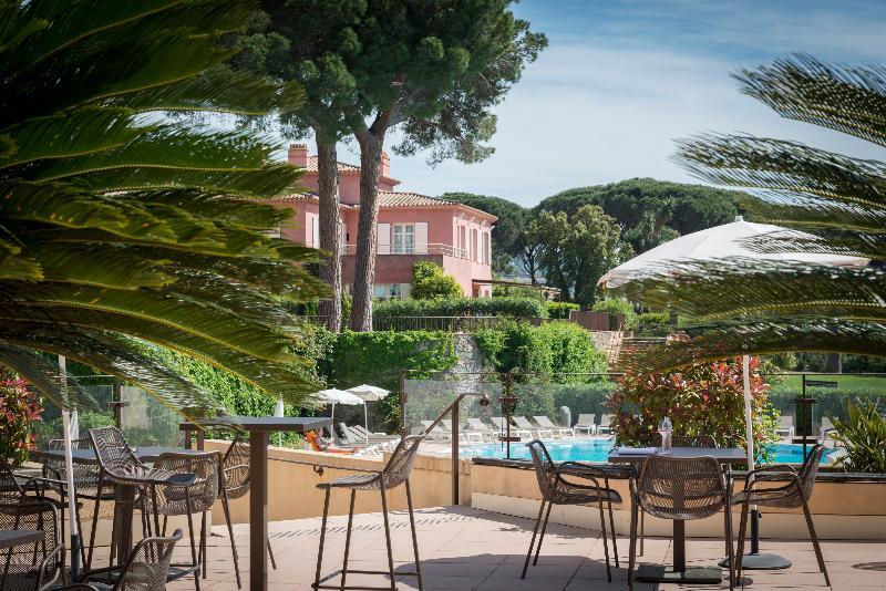 Hotel Les Jardins De Сен Максим Екстериор снимка