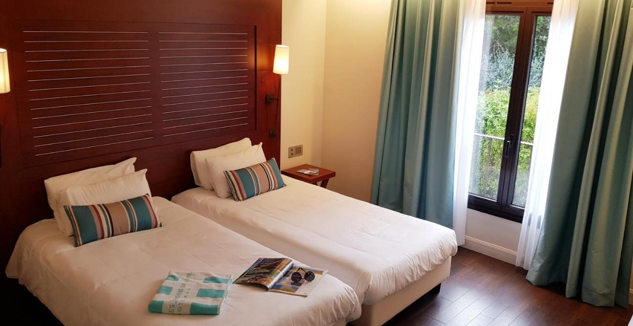 Hotel Les Jardins De Сен Максим Екстериор снимка